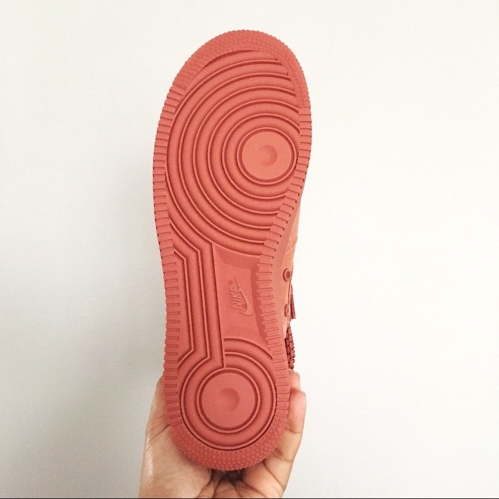 Nike SF AF1 Dusty Peach - Picture 5 of 7